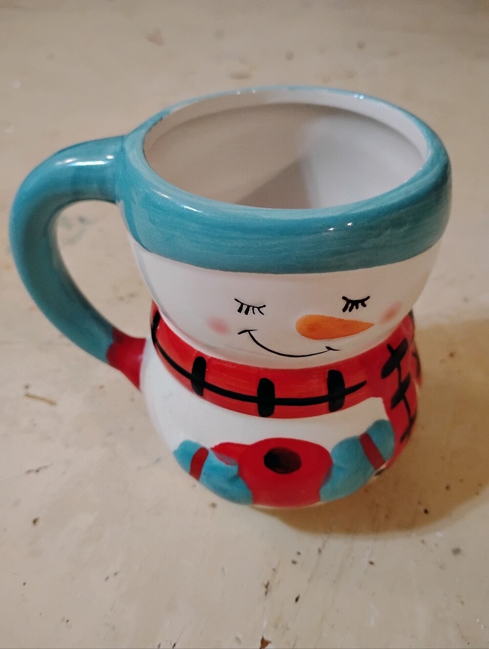 BAY ISLAND Cute CERAMIC MUG Holiday Themed Of Snowman Holding Mug